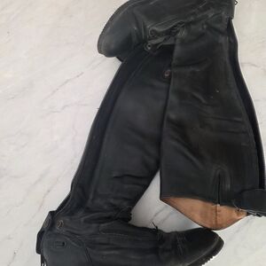 Women's Black Lace Up Boots